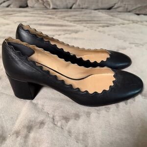 Chloe scalloped signature pump.